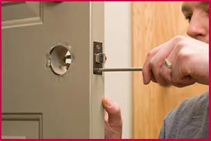 Deerfield Beach Locksmith Service Deerfield Beach, FL 954-744-7062 - 4-rekey
